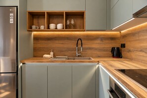 Private kitchen - Cozy, family-friendly apartment with a view! (Skiathos)