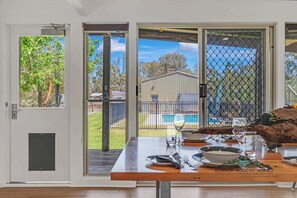 Dining - Echuca 265 - Your Rustic Retreat with Pool (Echuca)