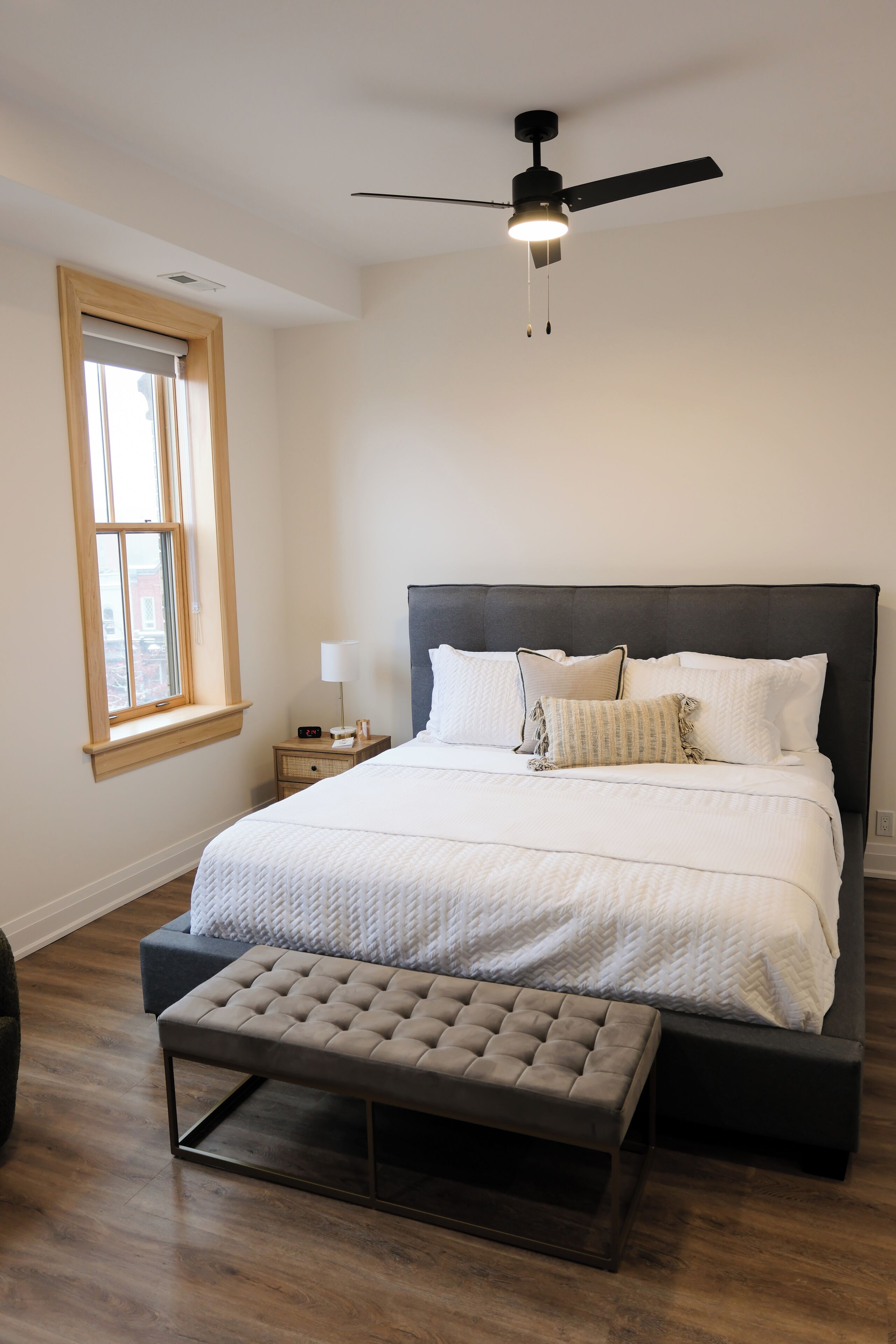 1 多间卧室、熨斗/熨衣板、免费 WiFi、床单