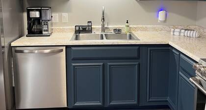 4-bedroom house in marvelous Lyons Falls with AC