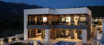 Lux Villa Serenity