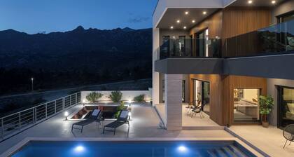 Lux Villa Serenity