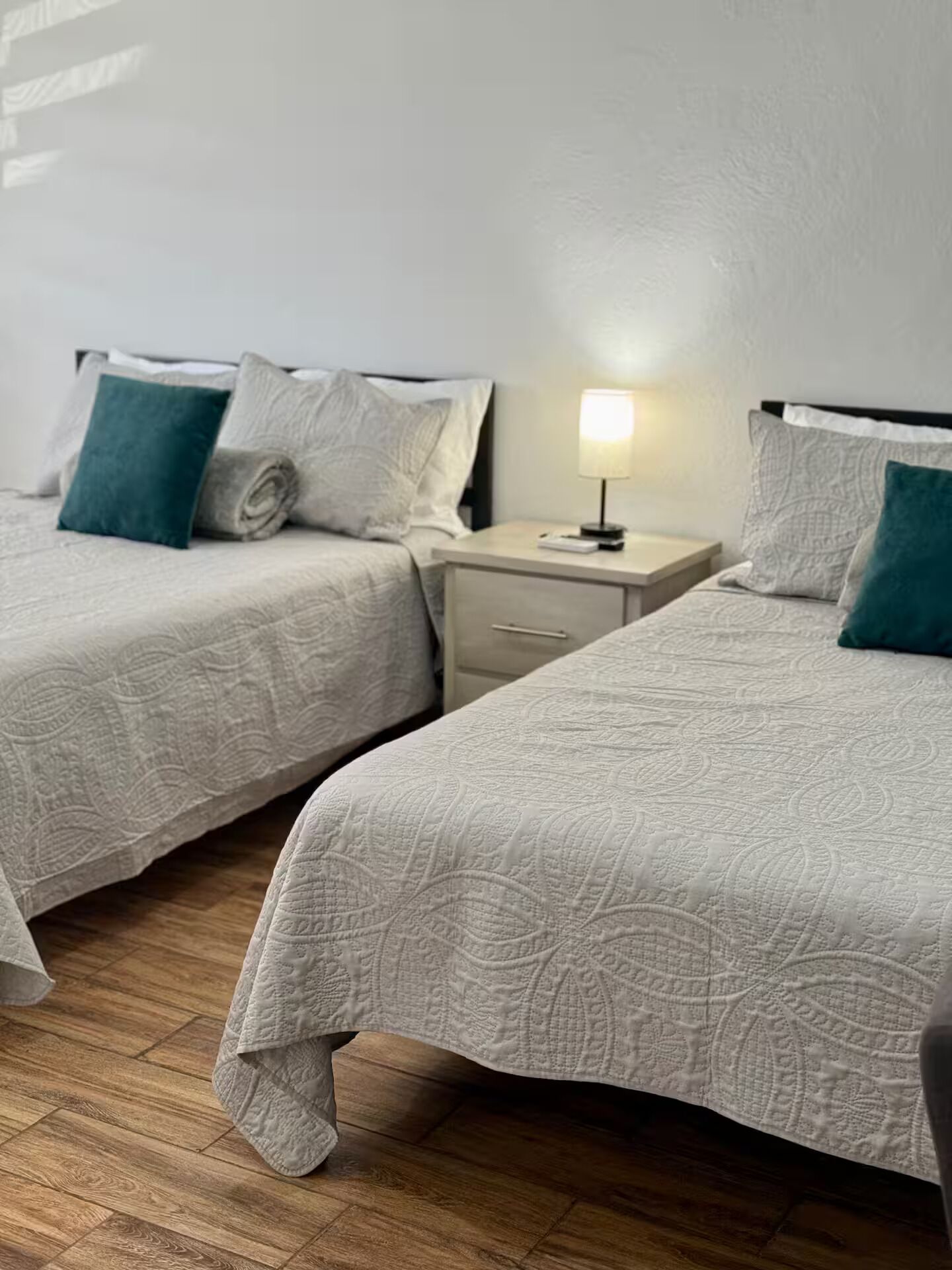 1 makuuhuone, silitysrauta/-lauta, Wi-Fi, vuodevaatteet