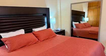 Full house : Excellent location : Near IMSS