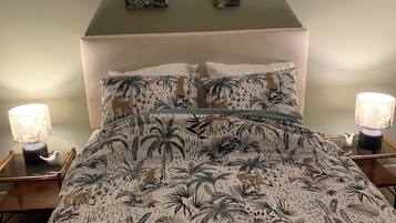 2 chambres, fer et planche Ă repasser, lit parapluie, Wi-Fi gratuit