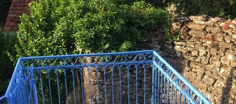 Charming house in the Maranges vineyards