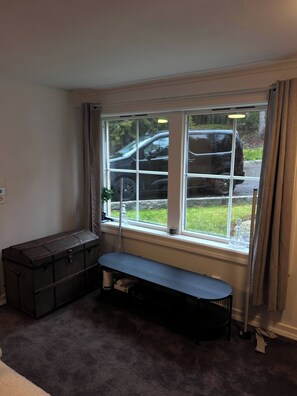 House, 6 Bedrooms, Smoking, Balcony | Interior