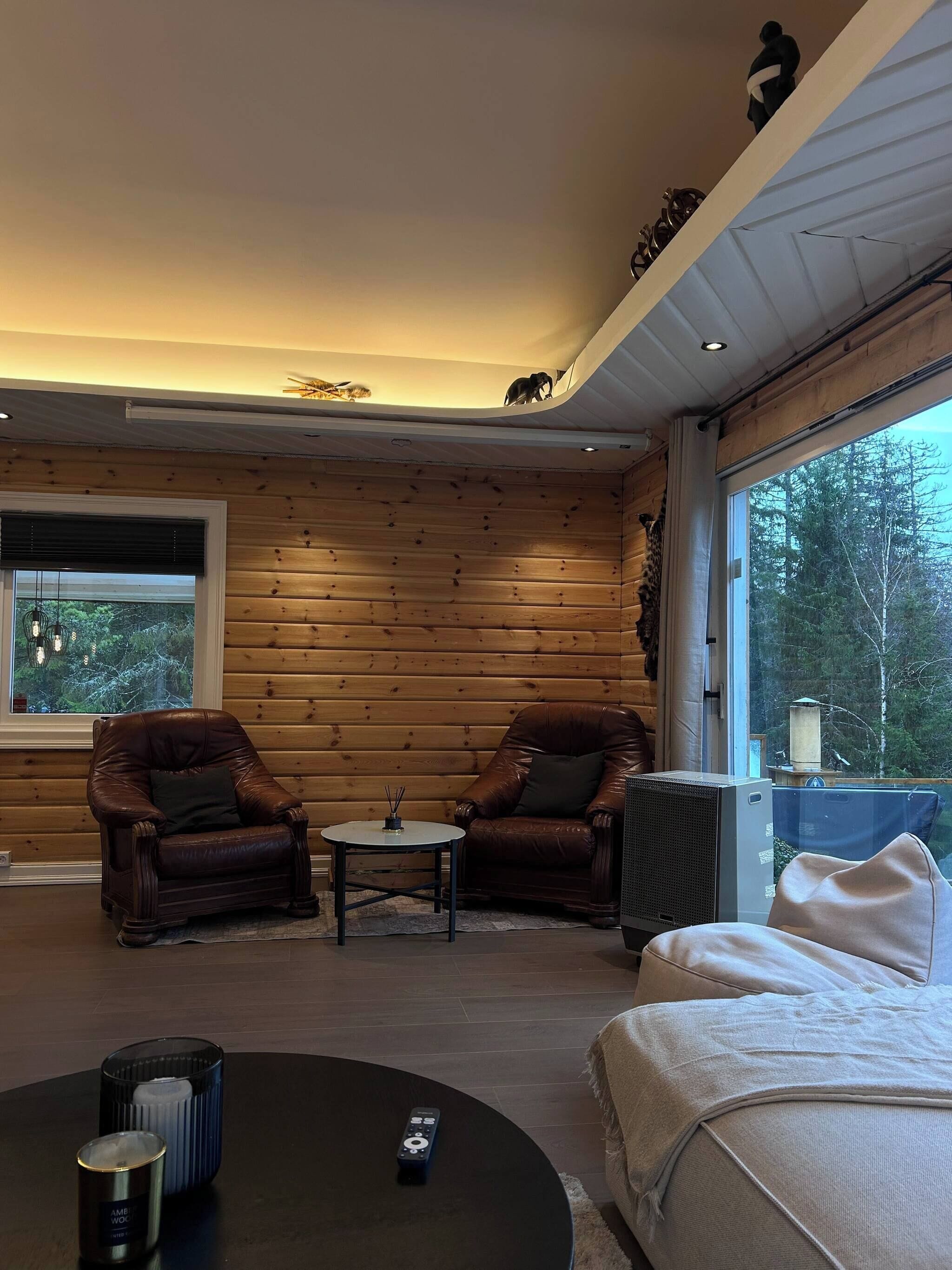 House, 4 Bedrooms, Smoking, Balcony | Interior