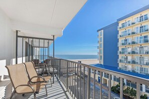 Property grounds - Decatur House 402 (Ocean City)