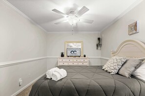 2 bedrooms, WiFi, bed sheets - San Remo 108B (Ocean City)