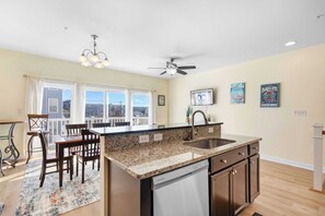 Interior - Broad Marsh 108C (Ocean City)