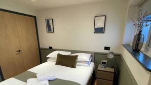 2 kamar tidur, Wi-Fi gratis, dan didekorasi berbeda-beda