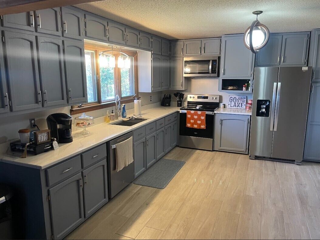 雪櫃、微波爐、焗爐、爐具