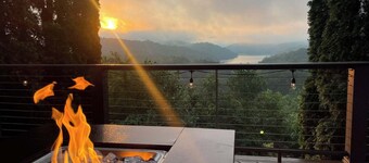 Hiwassee Lake Lodge, LLC. - "Find Your Escape Above Hiwassee Lake"