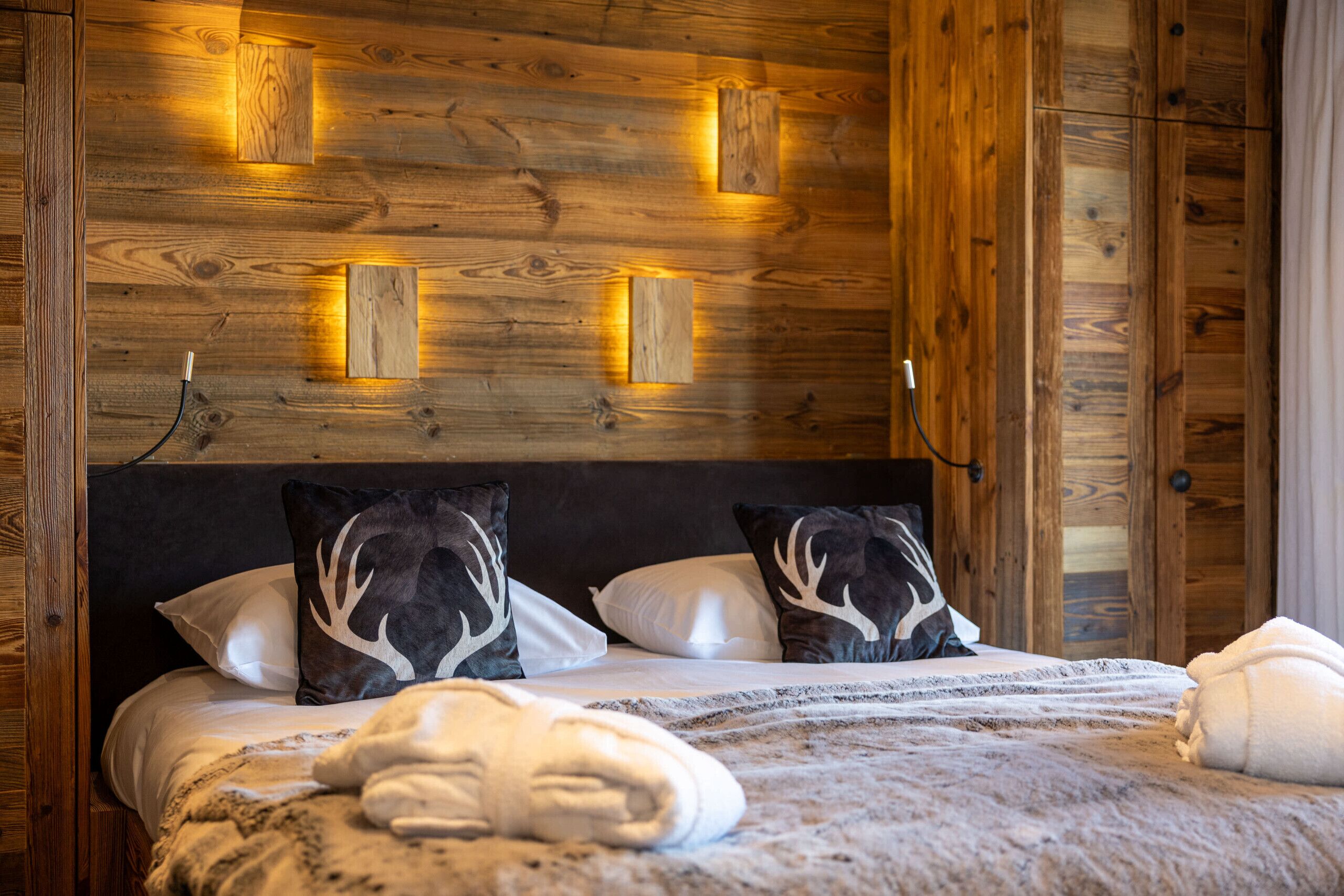 2 chambres, Wi-Fi gratuit, draps fournis