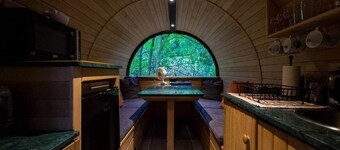Sleep in the Trees - Hot Tub, Sauna and Slide