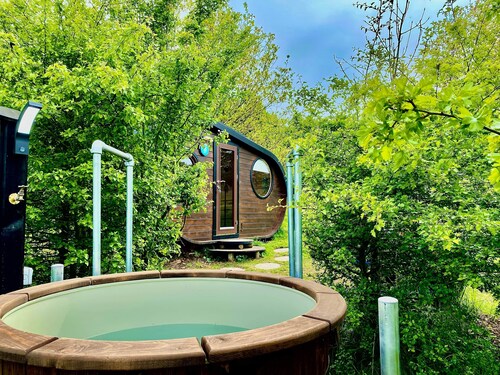 Dinky Disc - Cosy Hot Tub Escape