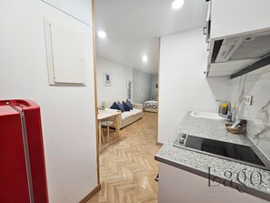 Interior - Modern studio in the historic center of Madrid (Madrid)