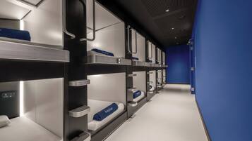 Laptop workspace, free WiFi