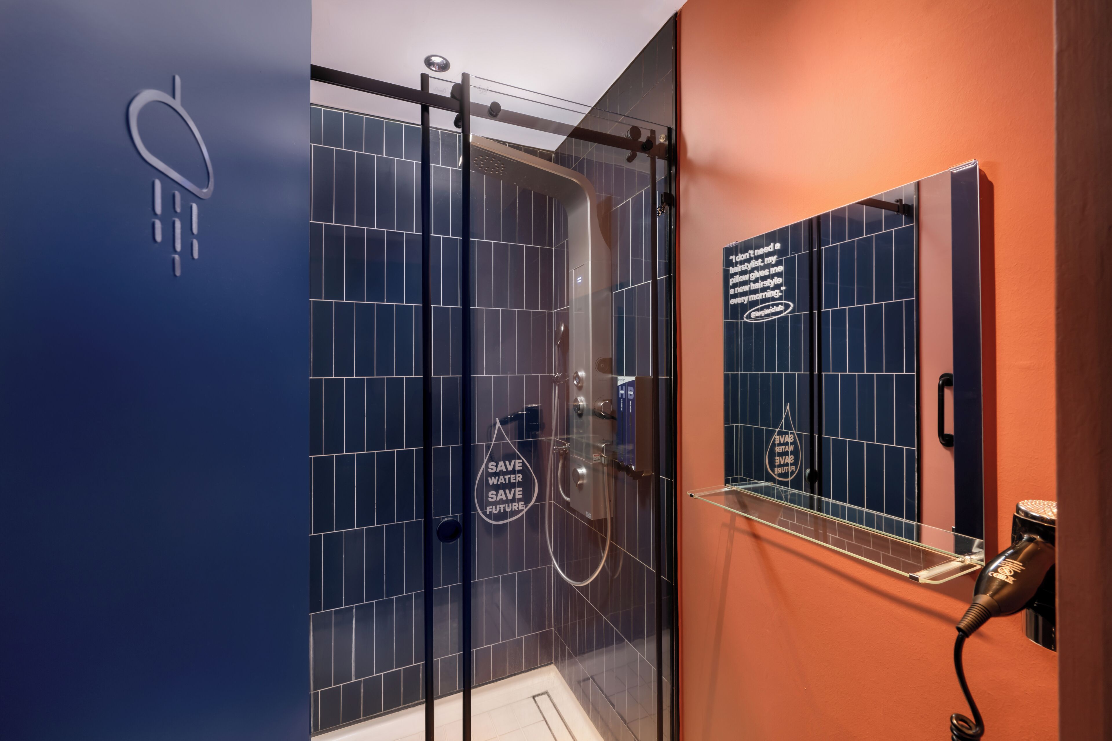 슬리퍼, 비누, 샴푸, 화장지