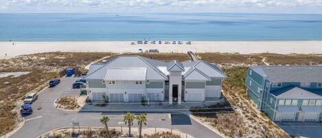 House, Multiple Beds (Gone Gulfing - Isle Be Chillin at Los) | Beach