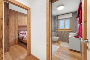 2 Schlafzimmer, kostenloses WLAN, Bettwäsche