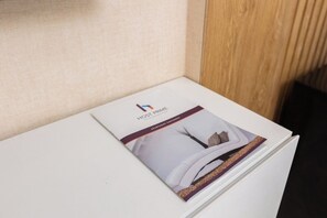 TV connectée de 50 pouces avec chaînes par satellite