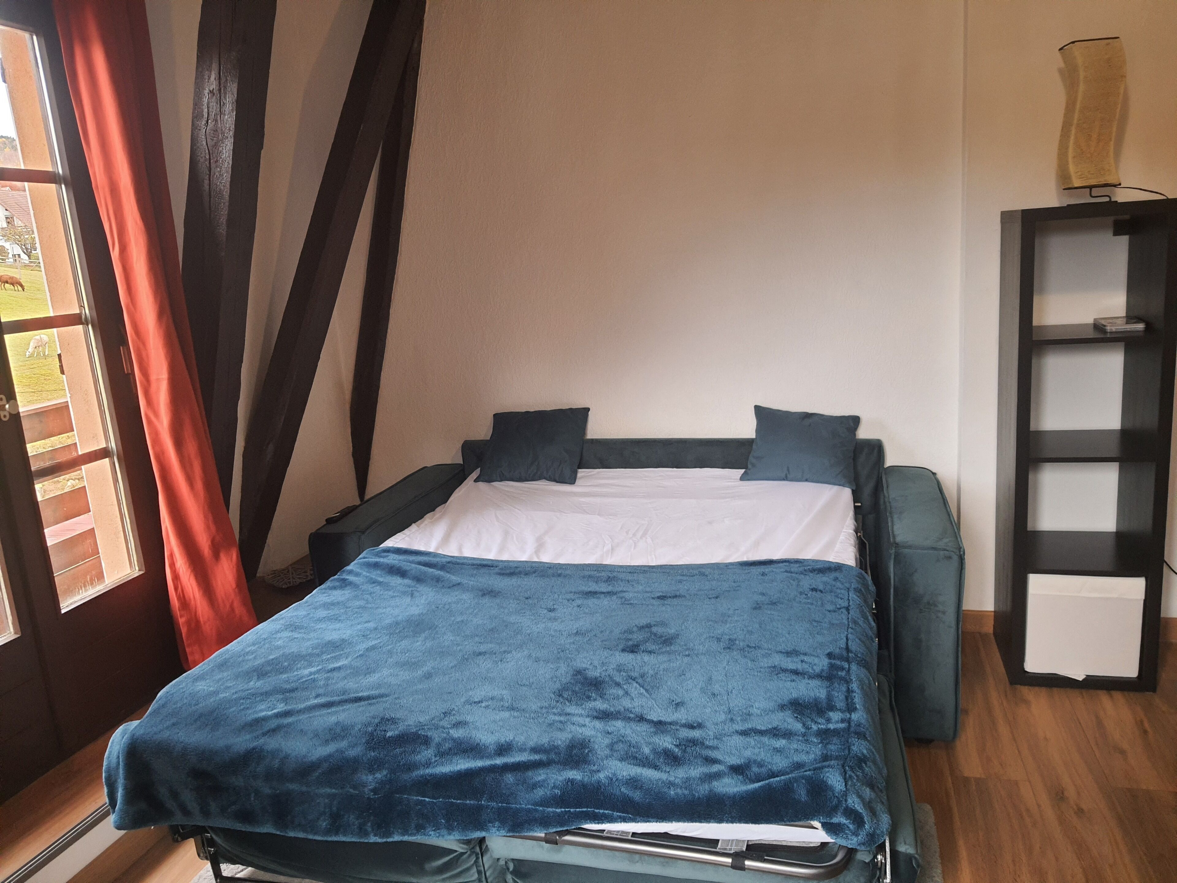 1 室のベッドルーム、WiFi、ベッドシーツ