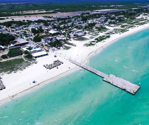 Charming 2-bedroom lodge in wonderful Sisal with AC