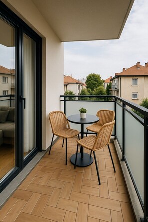 تناول الطعام بالخارج