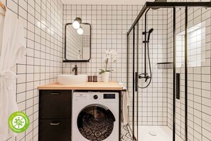 Dusche, Haartrockner