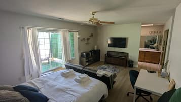 1 bedroom, WiFi, bed sheets