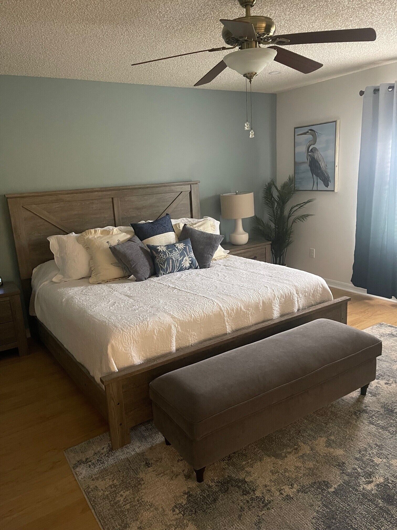 2 chambres, fer et planche à repasser, lit parapluie, Wi-Fi gratuit