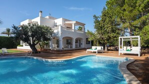 Pool - New! Villa Oasis Prous (Ibiza)