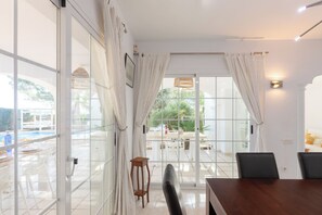 Dining - New! Villa Oasis Prous (Ibiza)