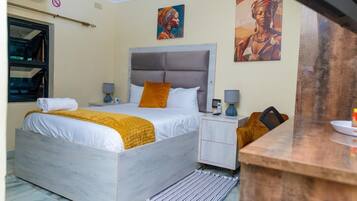 Standard Double Room, Non Smoking | Desk, laptop workspace, iron/ironing board, free WiFi