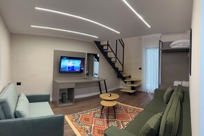 Deluxe Apartment, Balcony | Free WiFi - Villa Garden (Tirana)