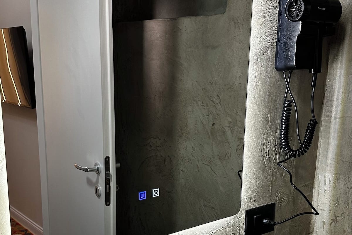 Deluxe Double Room | Free WiFi