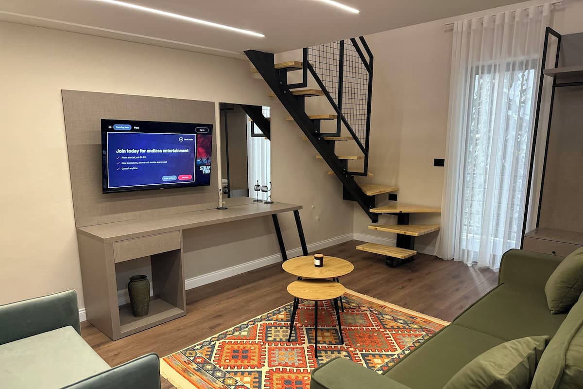 Deluxe Apartment, Balcony | Free WiFi