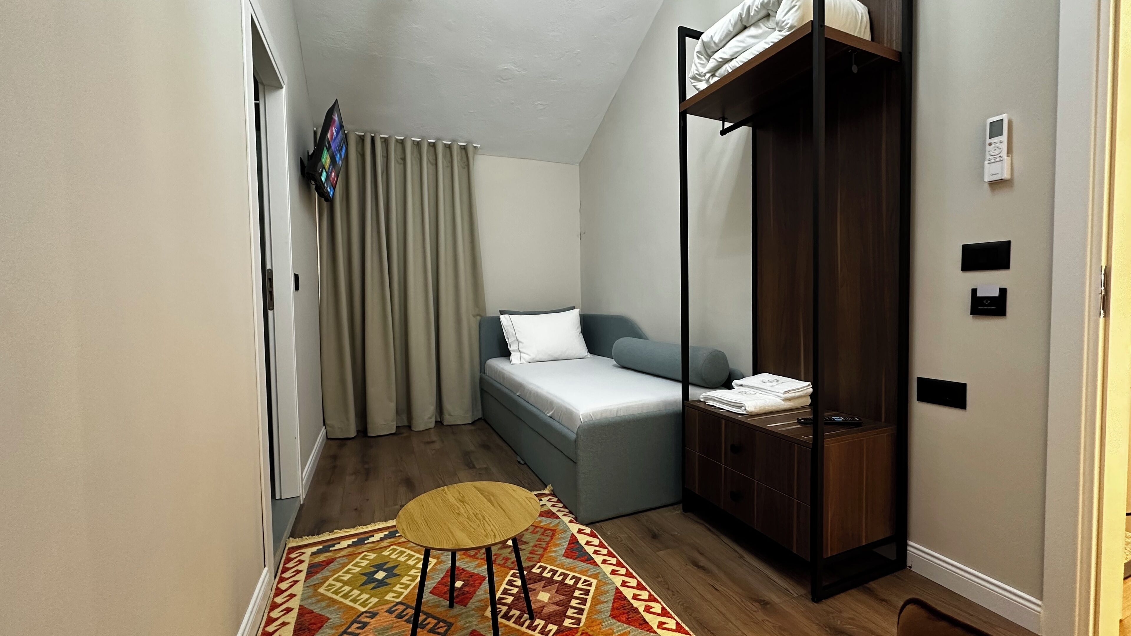 Twin Room | Free WiFi