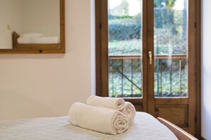 Wi-Fi de cortesia, roupa de cama