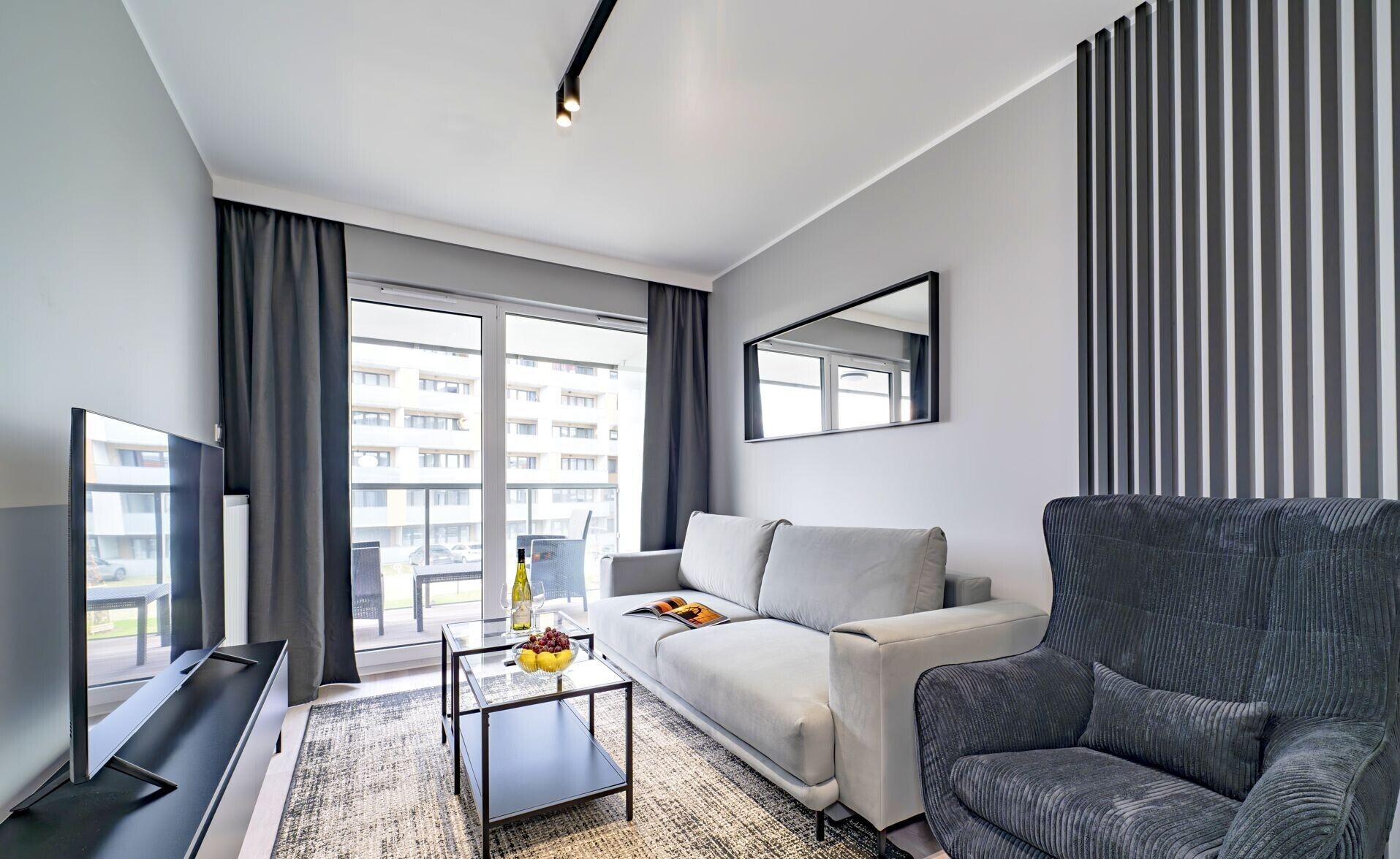 Departamento clásico (Kasprowicza 121) | Área de sala de estar | Televisión de pantalla plana 