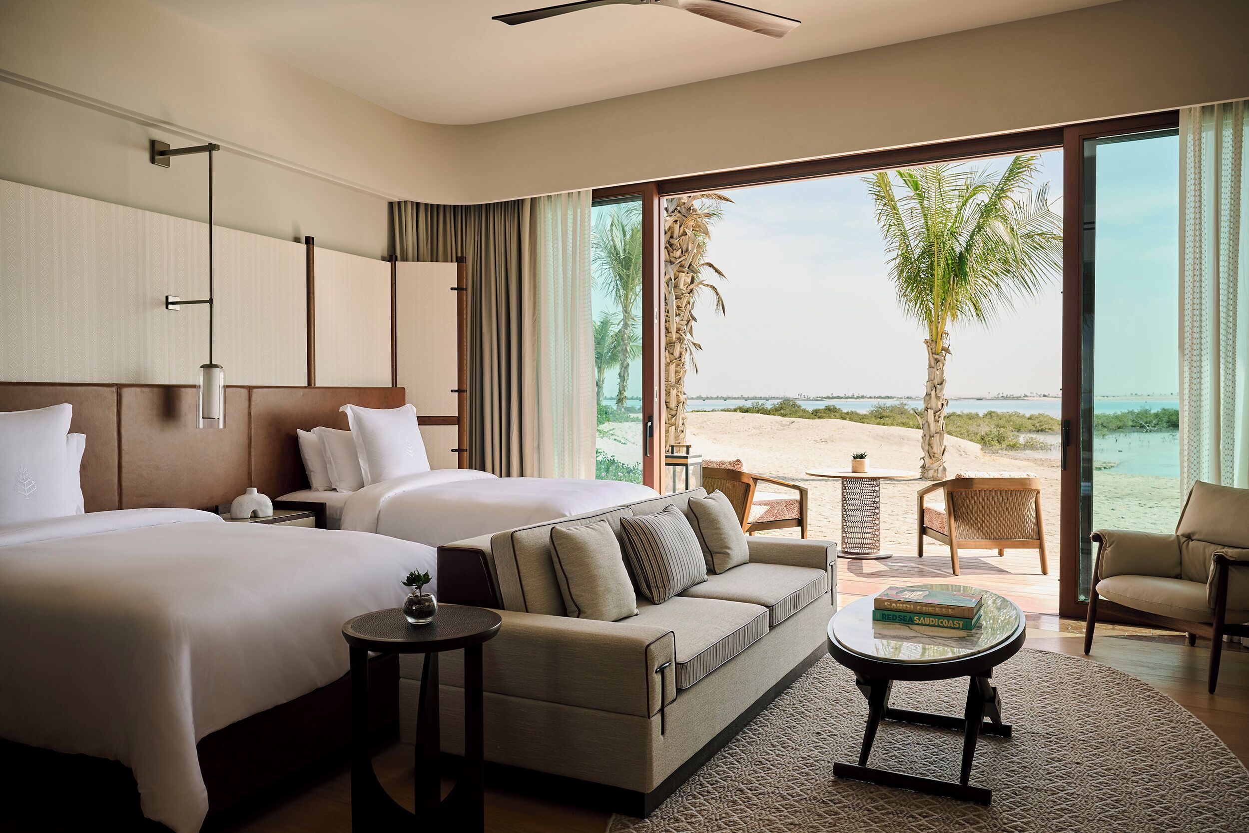 Suite, 2 Single Beds, Sea View