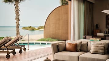 Grand Suite, 1 King Bed, Sea View | Terrace/patio
