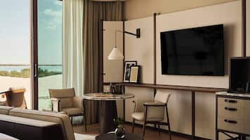 Hypo-allergenic bedding, down duvets, minibar, in-room safe