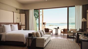 Room, 1 King Bed, Beachfront | Hypo-allergenic bedding available, down comforters, minibar