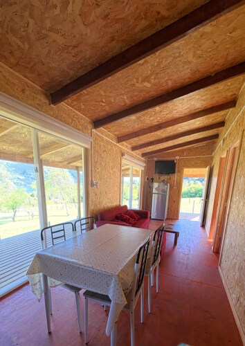 Countryside, sun, tranquility. Wake up to birdsong this summer!