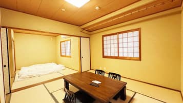 Værelse i japansk stil | Gratis Wi-Fi