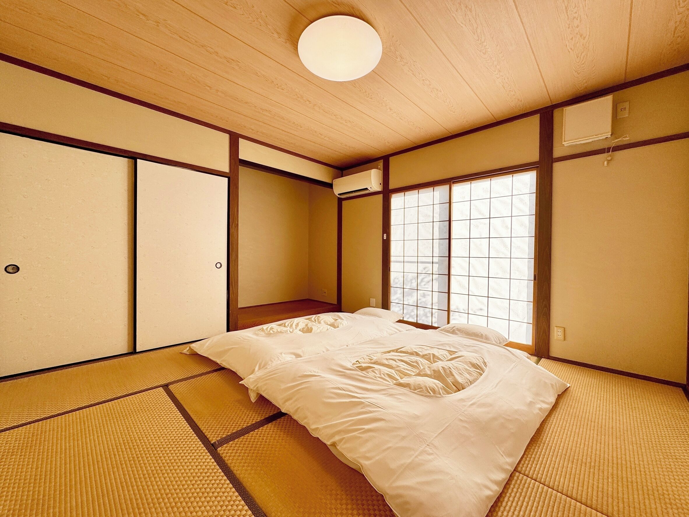 Chambre triple de style japonais | Salle de bain