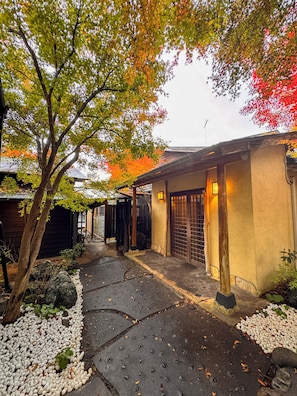 Exterior - Ryokan YUFUMOMIJI (Yufu)